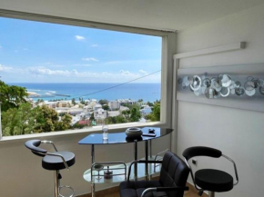 Appartement de 2 chambres avec vue sur la mer balcon et wifi a Saint Gilles les Bains a 1 km de la plage